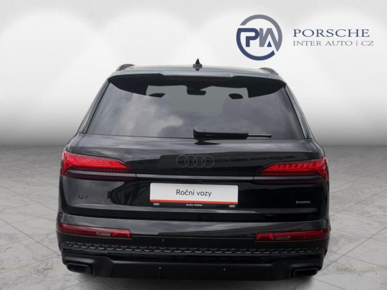 Audi Q7 - hlavní fotka