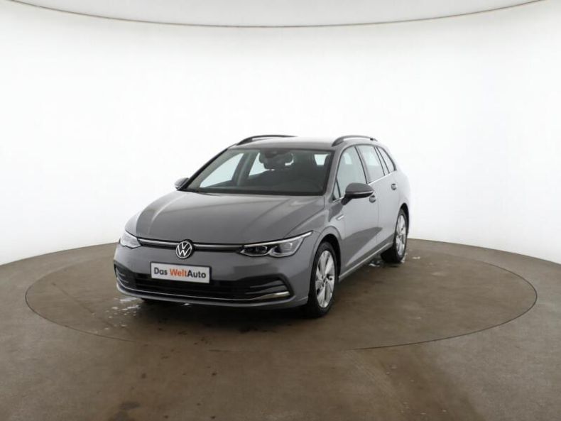 Volkswagen Golf - hlavní foto