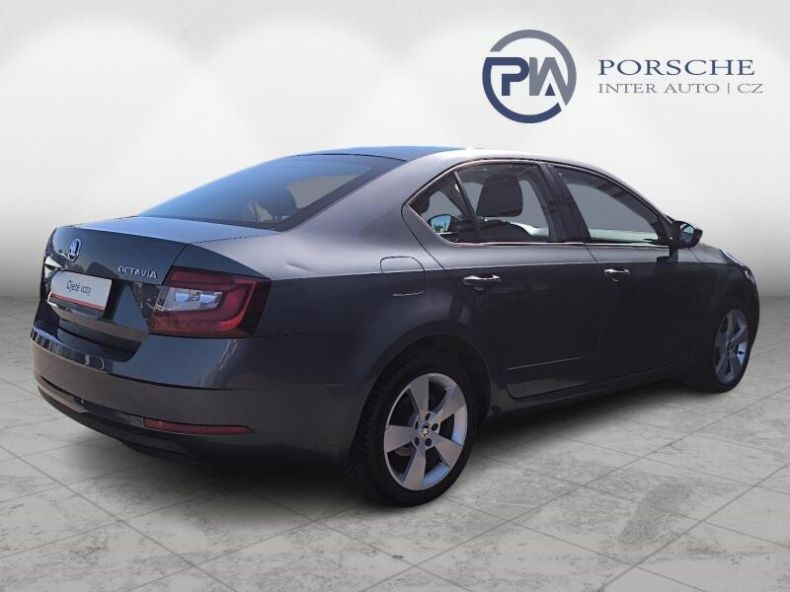 Škoda Octavia - hlavní fotka