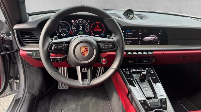 Porsche 911 - hlavní fotka