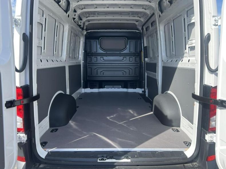 Volkswagen Crafter - hlavní fotka