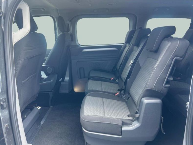 Volkswagen Caravelle - hlavní fotka