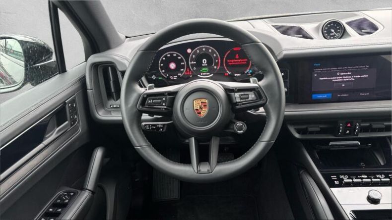 Porsche Cayenne - hlavní fotka