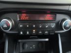 Kia Carens - fotka číslo 17