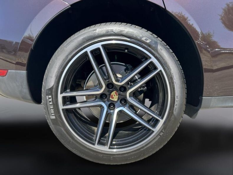 Porsche Macan - hlavní fotka