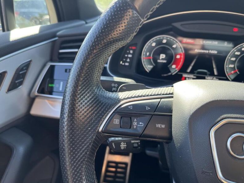 Audi Q7 - hlavní fotka