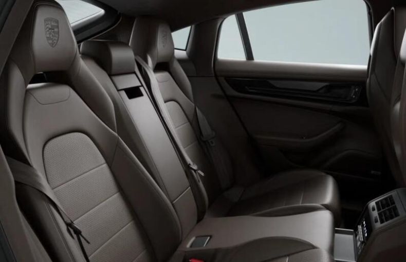 Porsche Panamera - hlavní fotka