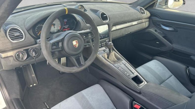 Porsche Cayman - hlavní fotka