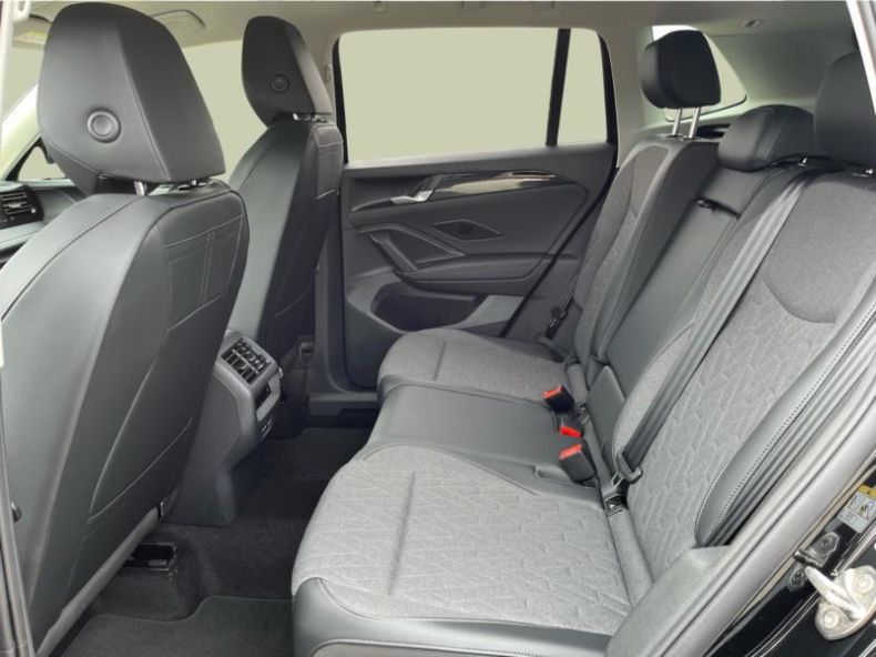 Volkswagen Tiguan - hlavní fotka