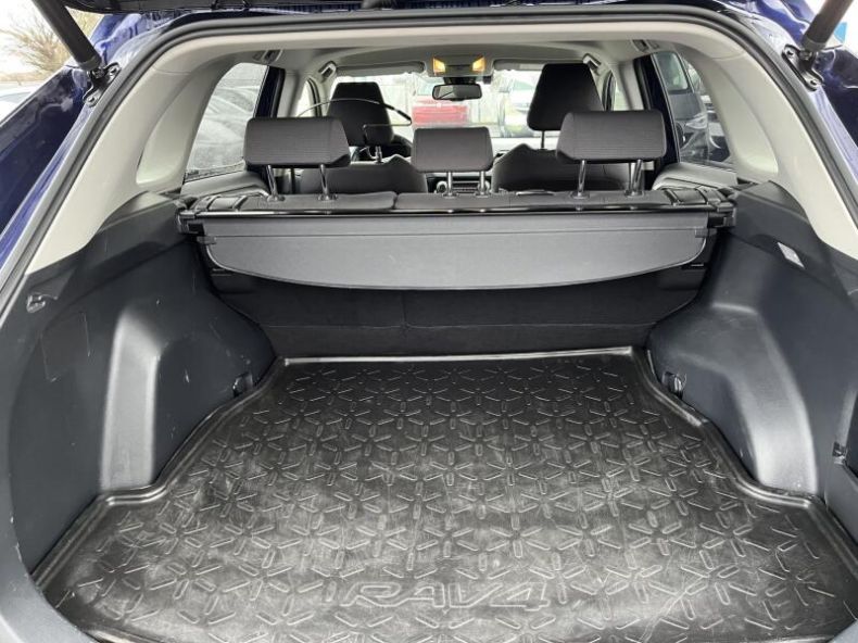 Toyota RAV 4 - hlavní fotka