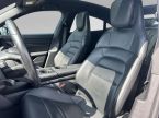 Porsche Taycan - fotka číslo 15
