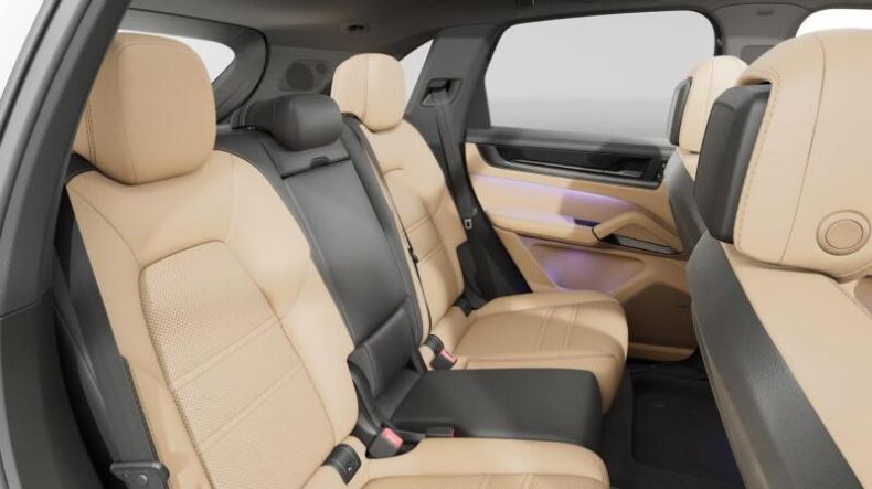 Porsche Cayenne - hlavní fotka