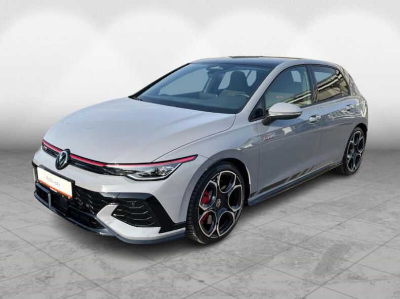 Volkswagen Golf - hlavní foto