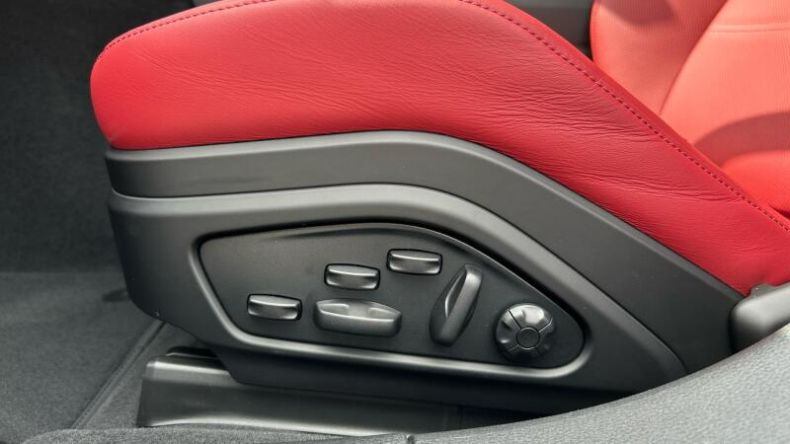 Porsche Panamera - hlavní fotka