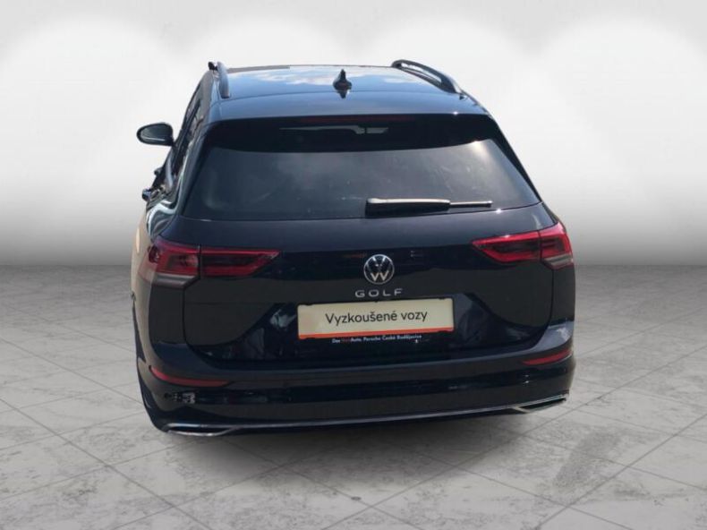 Volkswagen Golf - hlavní fotka