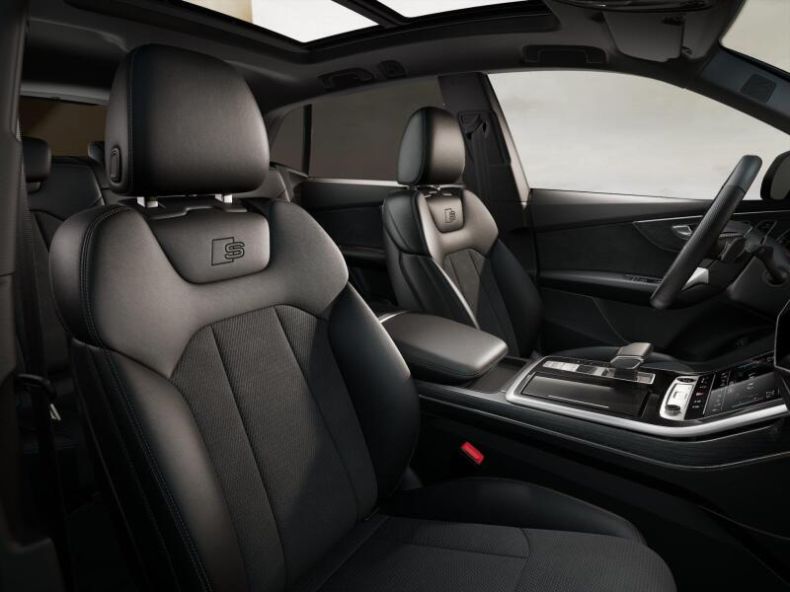 Audi Q8 - hlavní fotka