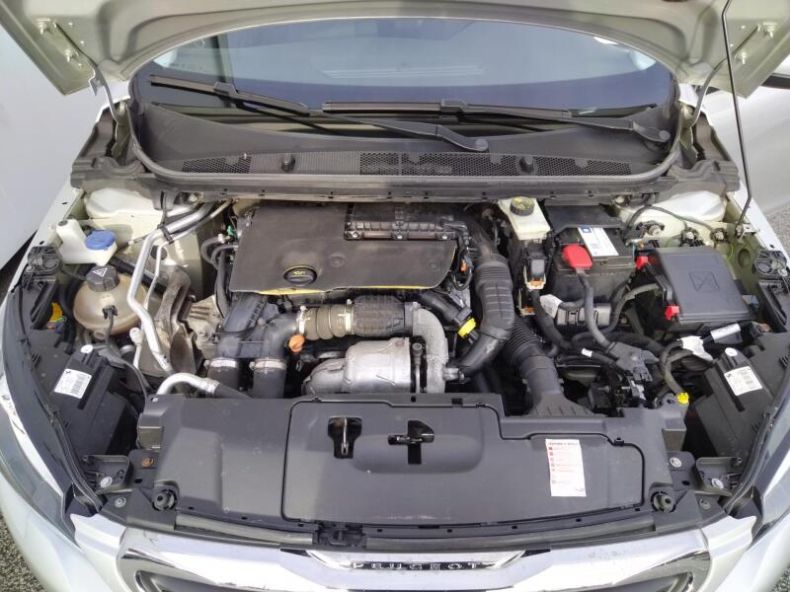 Peugeot 308 - hlavní fotka