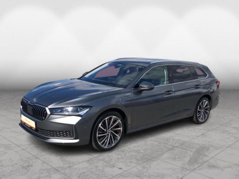 Škoda Superb - hlavní foto