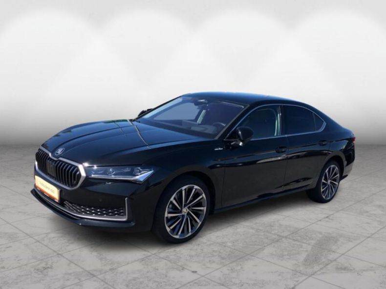 Škoda Superb - hlavní foto