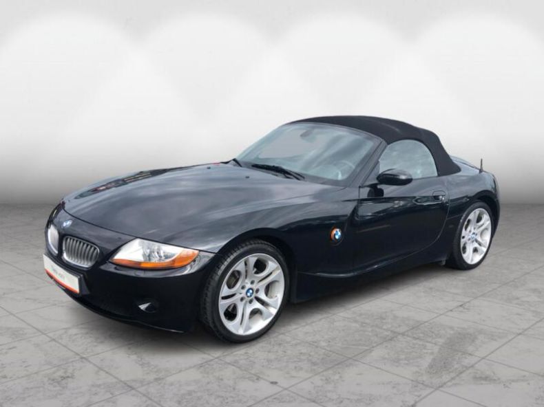 BMW Z4 - hlavní foto