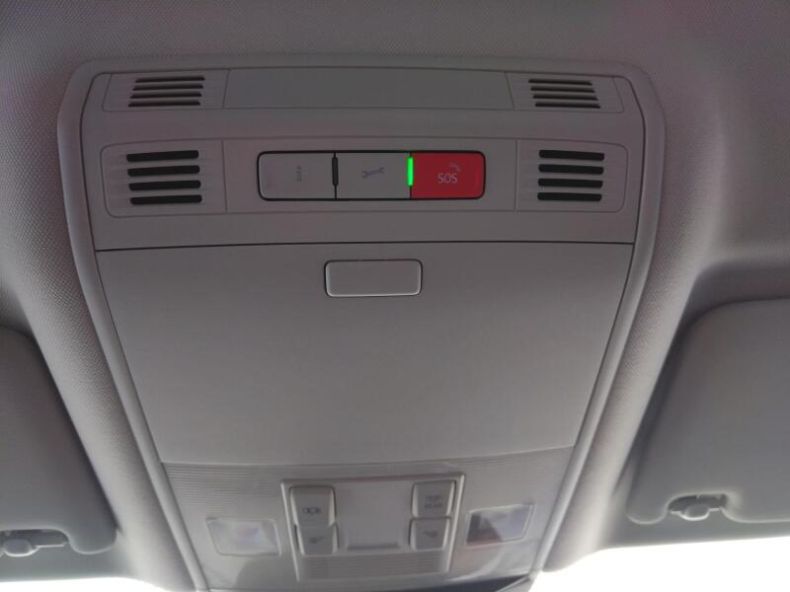 Volkswagen Passat - hlavní fotka