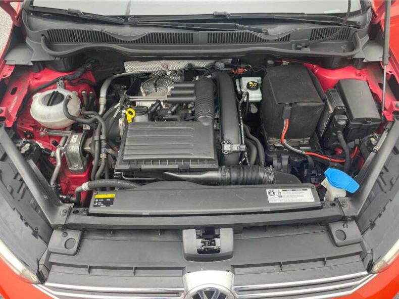 Volkswagen Golf - hlavní fotka