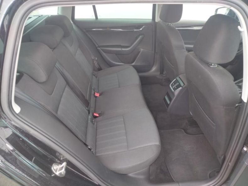 Škoda Octavia - hlavní fotka