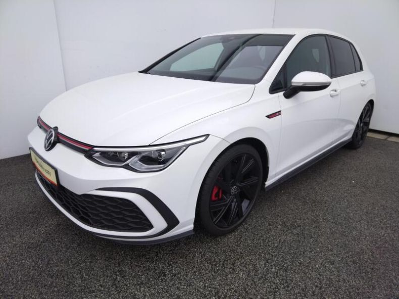 Volkswagen Golf - hlavní foto