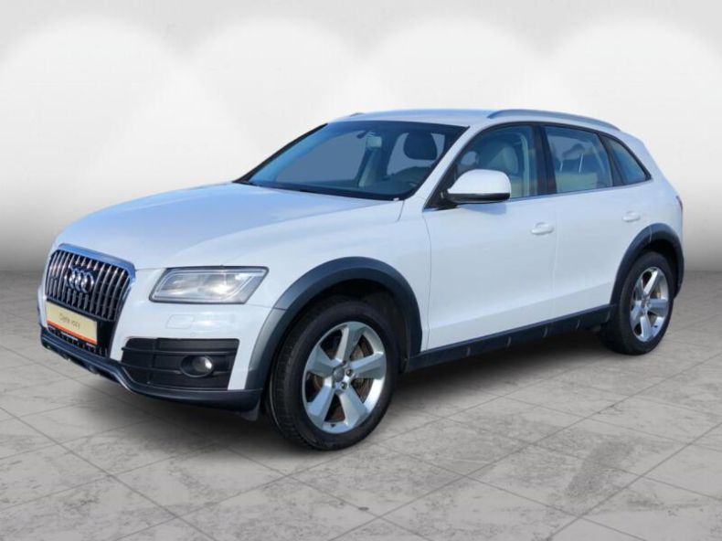 Audi Q5 - hlavní foto