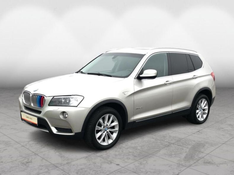 BMW X3 - hlavní foto