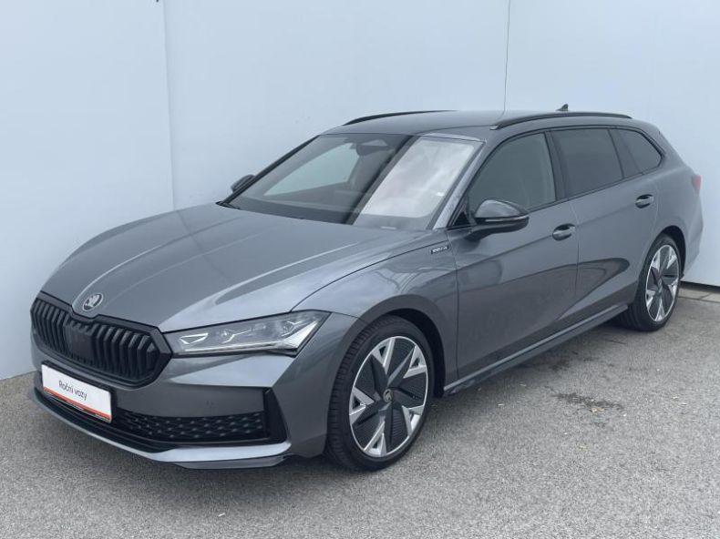 Škoda Superb - hlavní foto