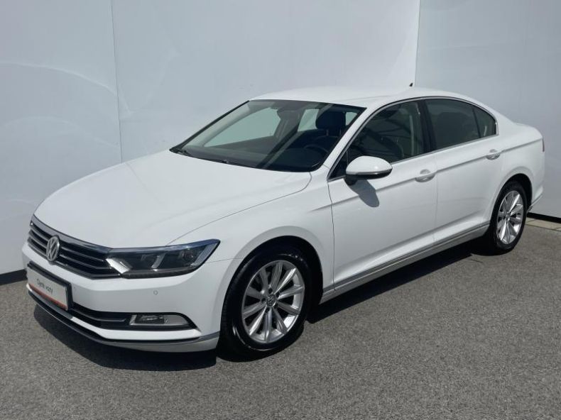 Volkswagen Passat - hlavní fotka inzerátu