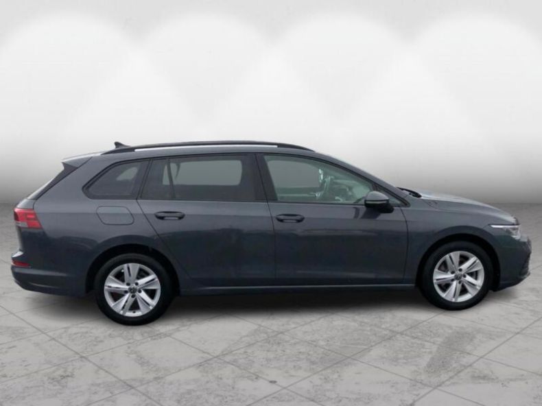 Volkswagen Golf - hlavní fotka