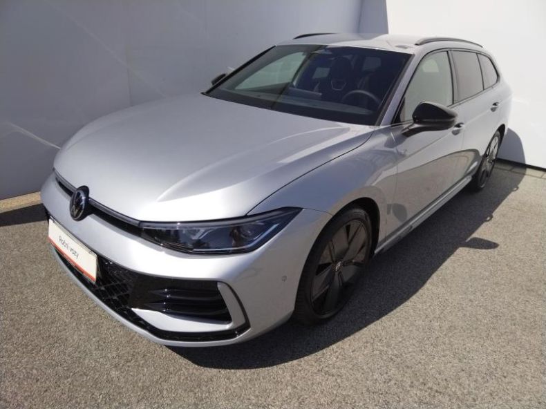 Volkswagen Passat - hlavní foto