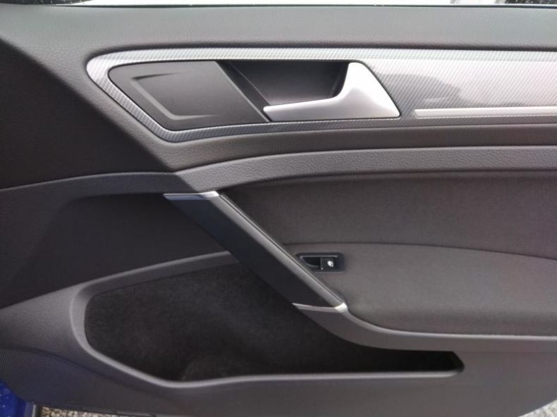 Volkswagen Golf - hlavní fotka