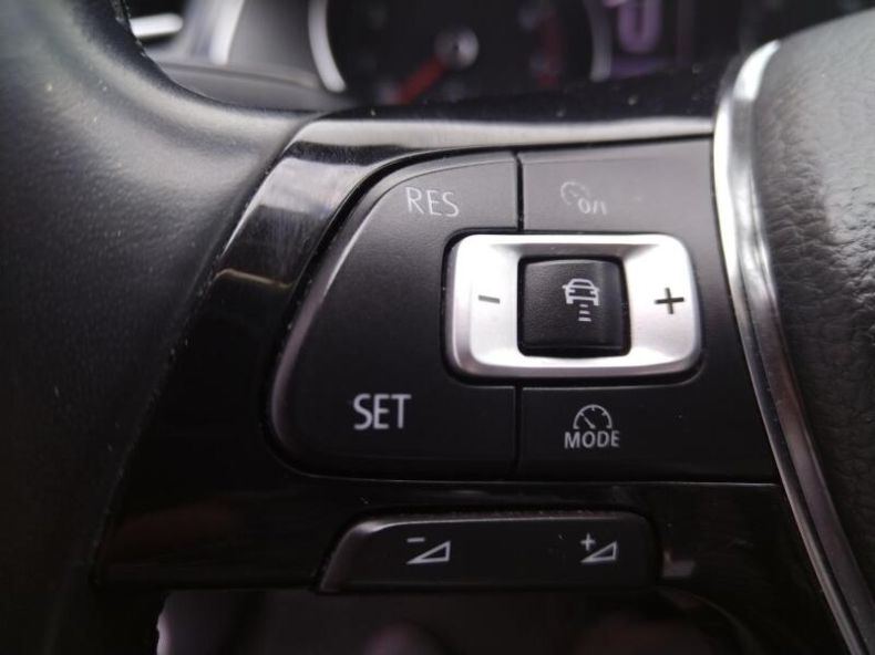 Volkswagen Passat - hlavní fotka