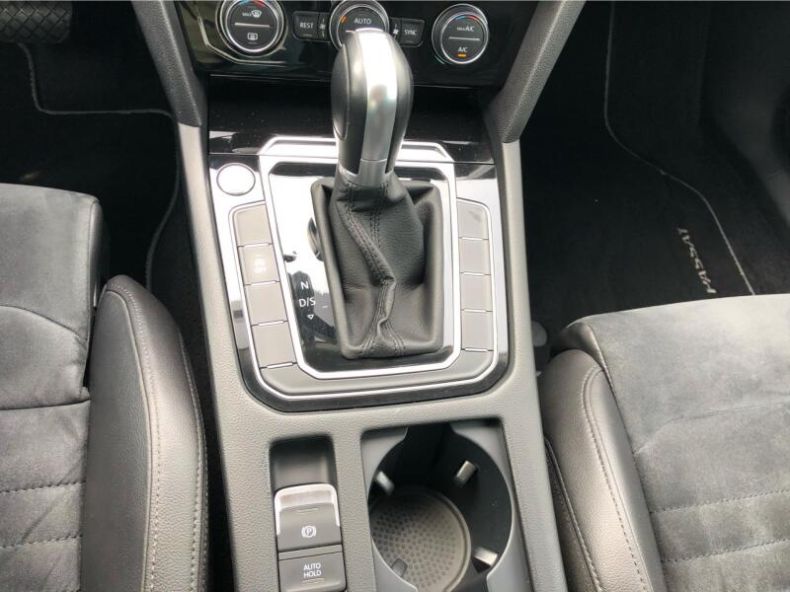 Volkswagen Passat - hlavní fotka