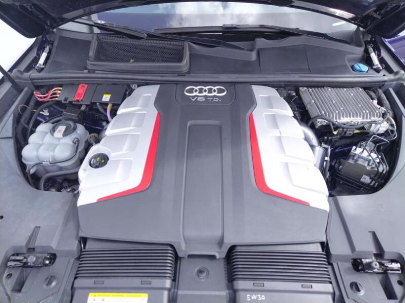 Audi SQ7 - hlavní fotka