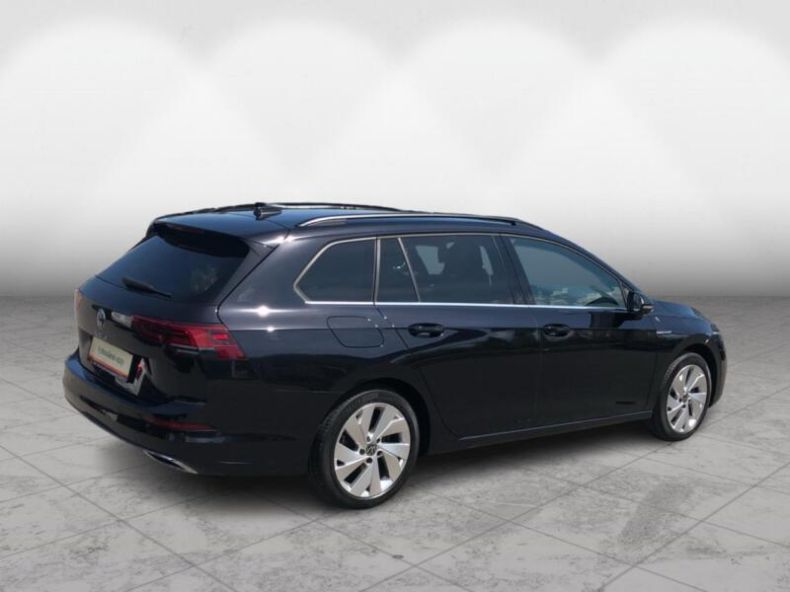 Volkswagen Golf - hlavní fotka