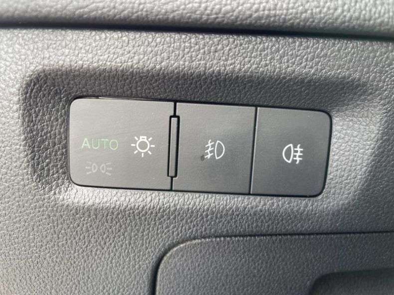 Škoda Octavia - hlavní fotka