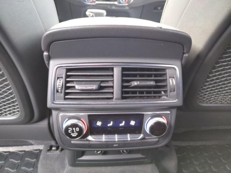 Audi Q7 - hlavní fotka