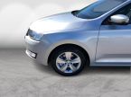 Škoda Rapid - fotka číslo 9