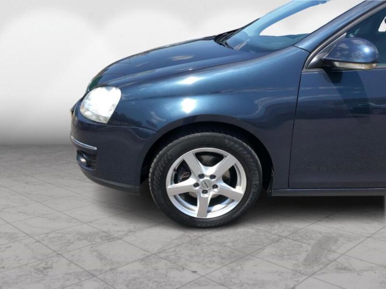 Volkswagen Golf - hlavní fotka