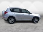 Toyota RAV 4 - fotka číslo 7