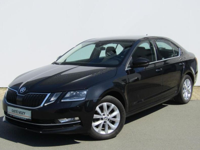 Škoda Octavia - hlavní foto