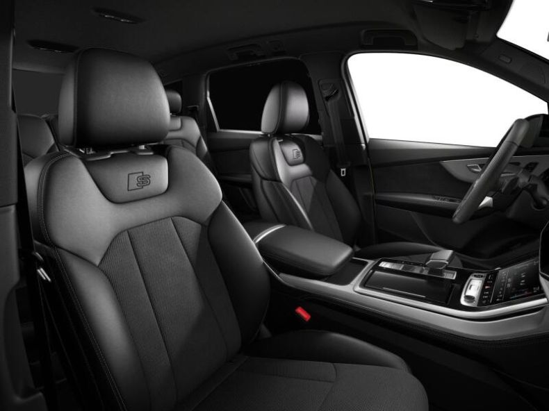 Audi Q7 - hlavní fotka