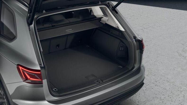 Volkswagen Touareg - hlavní fotka