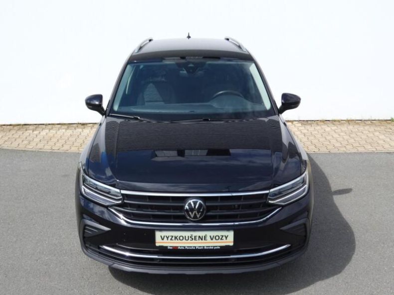 Volkswagen Tiguan - hlavní fotka