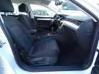 Volkswagen Passat - fotka číslo 24