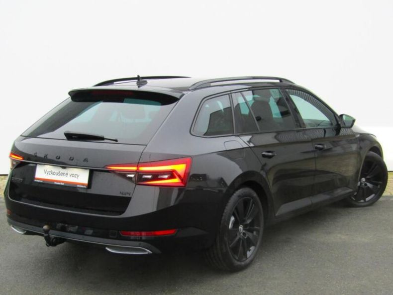 Škoda Superb - hlavní fotka